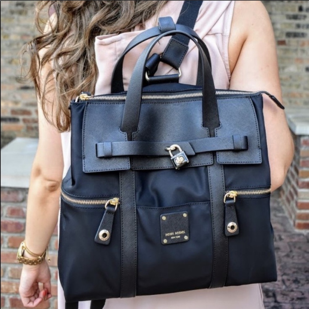 Henri Bendel Jetsetter